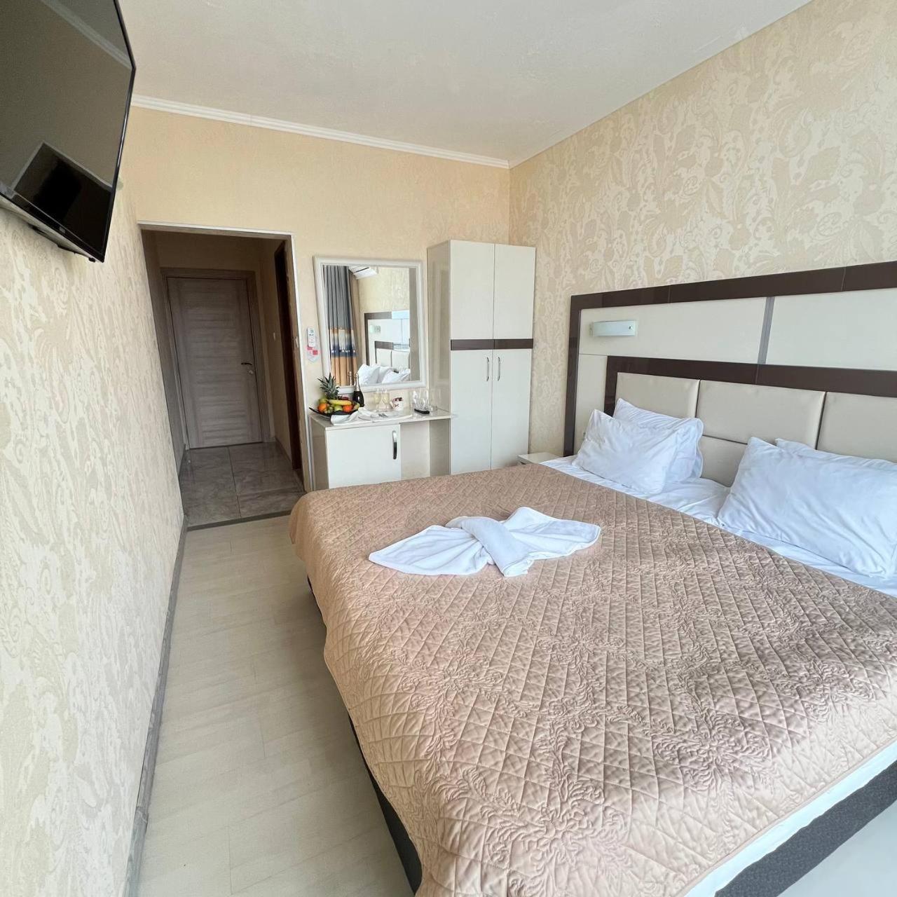 Family Hotel Gallery Pantai Sunny Luaran gambar