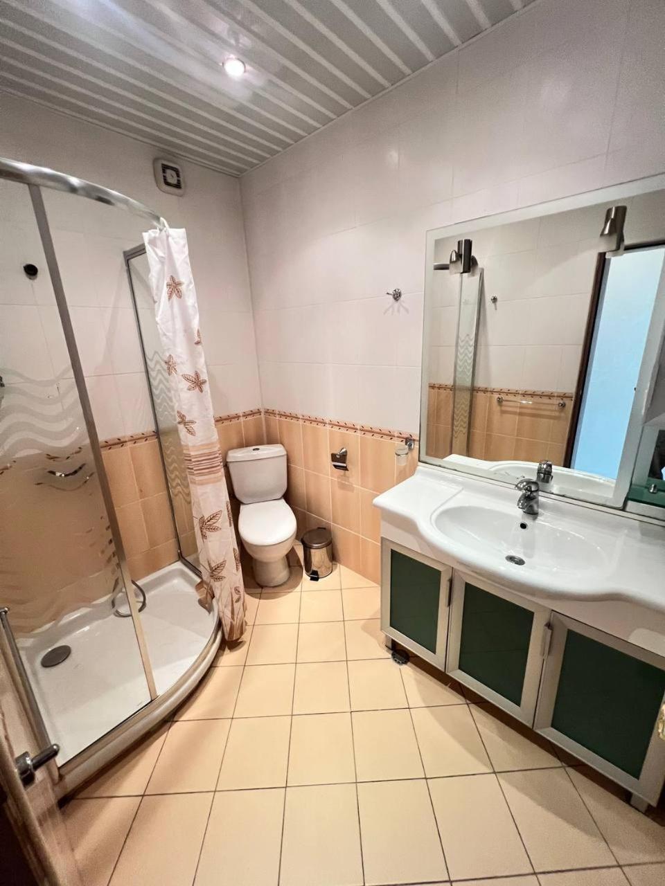 Family Hotel Gallery Pantai Sunny Luaran gambar