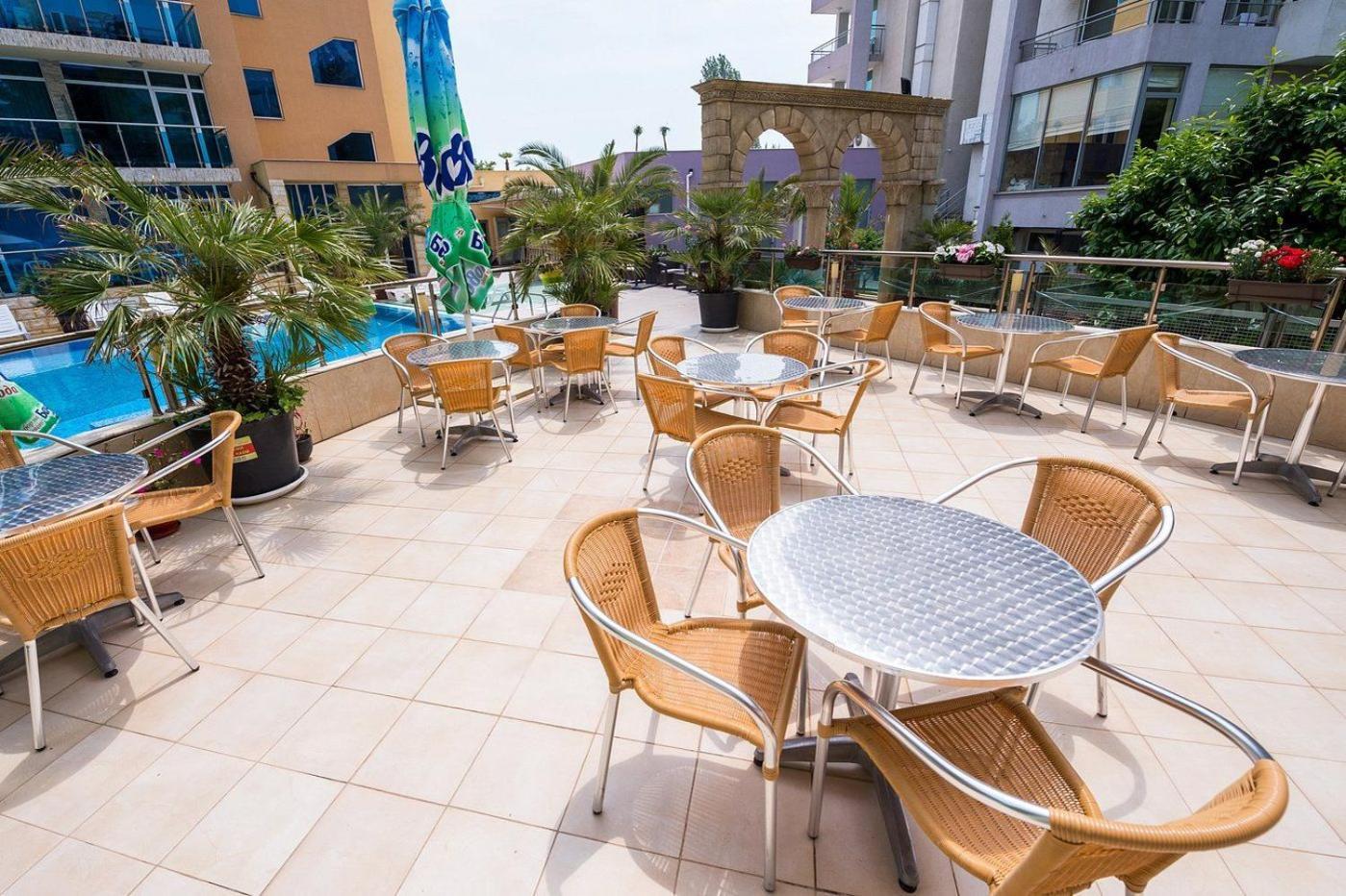 Family Hotel Gallery Pantai Sunny Luaran gambar