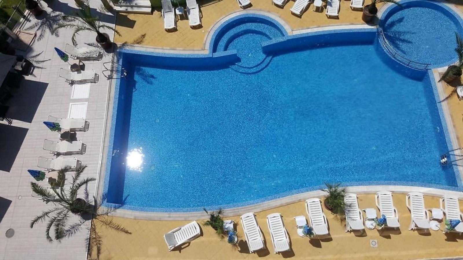 Family Hotel Gallery Pantai Sunny Luaran gambar