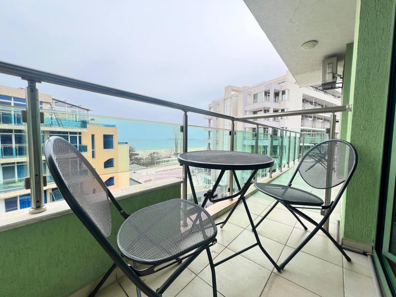 Family Hotel Gallery Pantai Sunny Luaran gambar